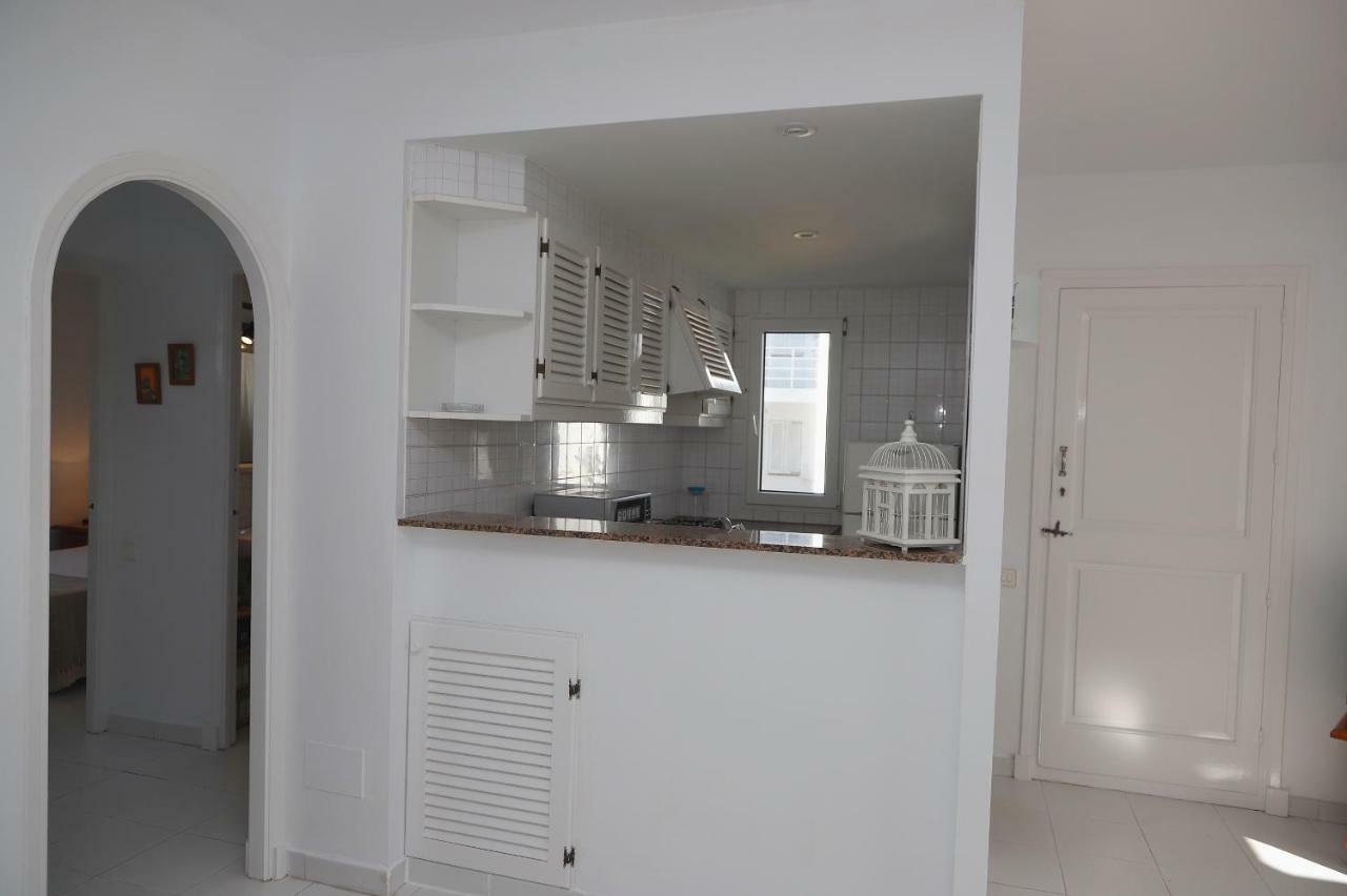 Ferienwohnung Amanecer En Port D'Addaia Es Mercadal Exterior foto