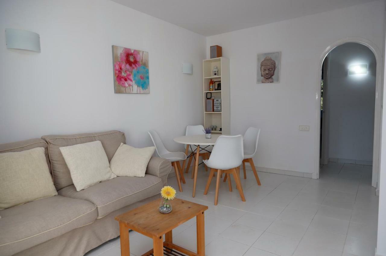 Ferienwohnung Amanecer En Port D'Addaia Es Mercadal Exterior foto